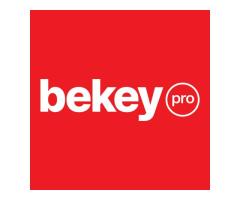 Кладовщик при продукции евроокон